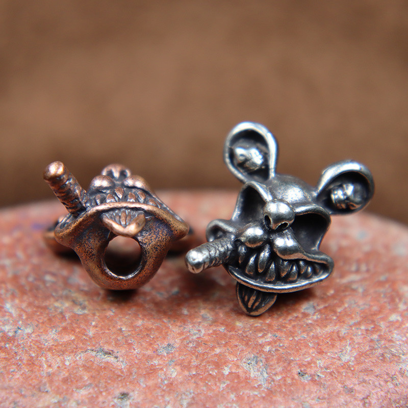 Suitsetav Küüliku Kolju Pea Messingist Noa Helmed EDC Paracord Pael Ripatsid Ehted DIY Vihmavari Köis Käevõrud Amuletid Aksessuaarid