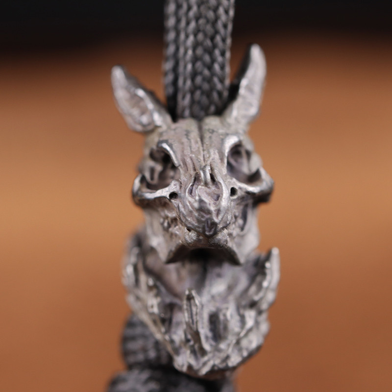 Sculptură din os cap de dinozaur cuțit din alamă și mărgele DIY Paracord Brățări Accesorii în aer liber EDC umbrelă frânghie țesute șnur pandantiv