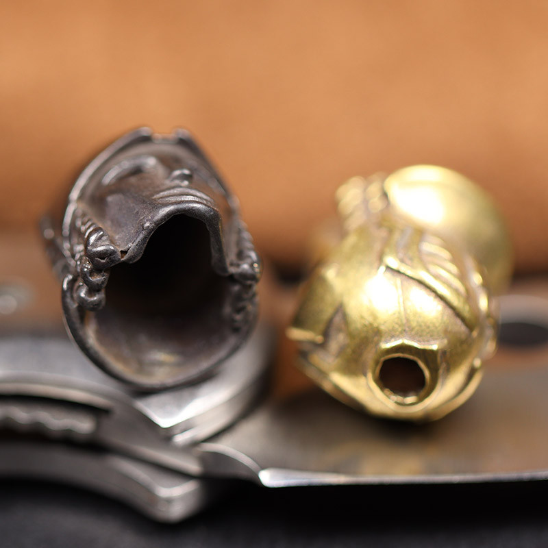 Cască de samurai japonez din alamă cuțit războinic margele EDC DIY Paracord țesut șnur lanternă pandantive accesorii pentru instrumente în aer liber