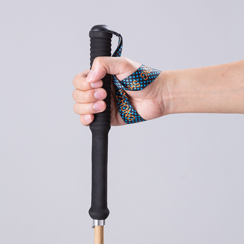 Nagy szilárdságú szénszálas és természetes bambusz bőrű túrabot Ultrakönnyű túrabotok 2023 új érkezésű túrabot kültéri