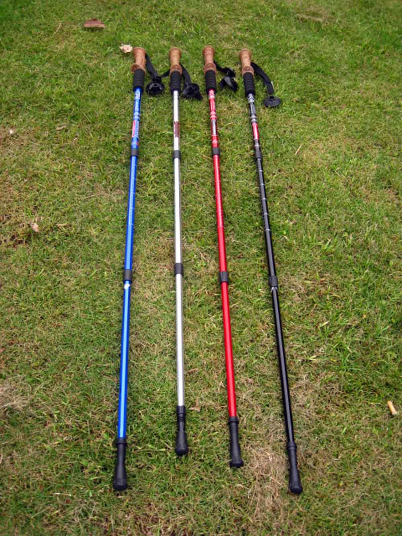 Õues ronimine Matkaretk, reguleeritav 3-sektsiooniline jalutuskepivarras, teleskoop-alumiiniumisulamist põrutusvastane libisemisvastane Alpenstock