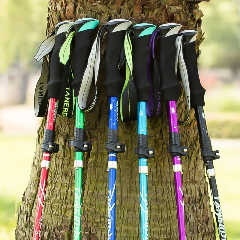 5-osaline õues kokkupandav matkakepp Camping kaasaskantav matkakepp Põhjamaade eakatele teleskoopklubile, mida on lihtne kotti panna