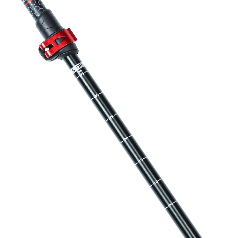 Professionaalsed süsinikkiust matkakepid 3-sektsioonilised ülikerged kaasaskantavad matkareisid ronimiskepid