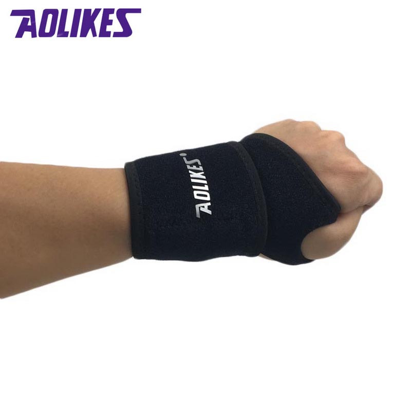 1db Önmelegedő mágneses csuklótámasz merevítő védő védő férfi téli melegen tartó szalag Sport értékesítés turmalin termék csuklópánt