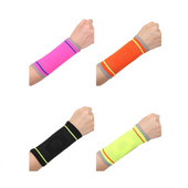 1 Paar Sports Wrist Guard Basketball Guard Fitness Kudumine Pehme ja hingav randmelöögi leevendamiseks