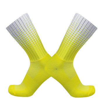 Нов стил Polka Dot Летни спортни чорапи за колоездене Нехлъзгащи се силиконови професионални чорапи за велосипеди на открито Calcetines Ciclismo