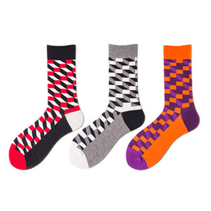 Racmmer 2020 uued värvilised rattasokid meeste naiste maanteejalgrattasokid hingavad puuvillased professionaalsed välissokid