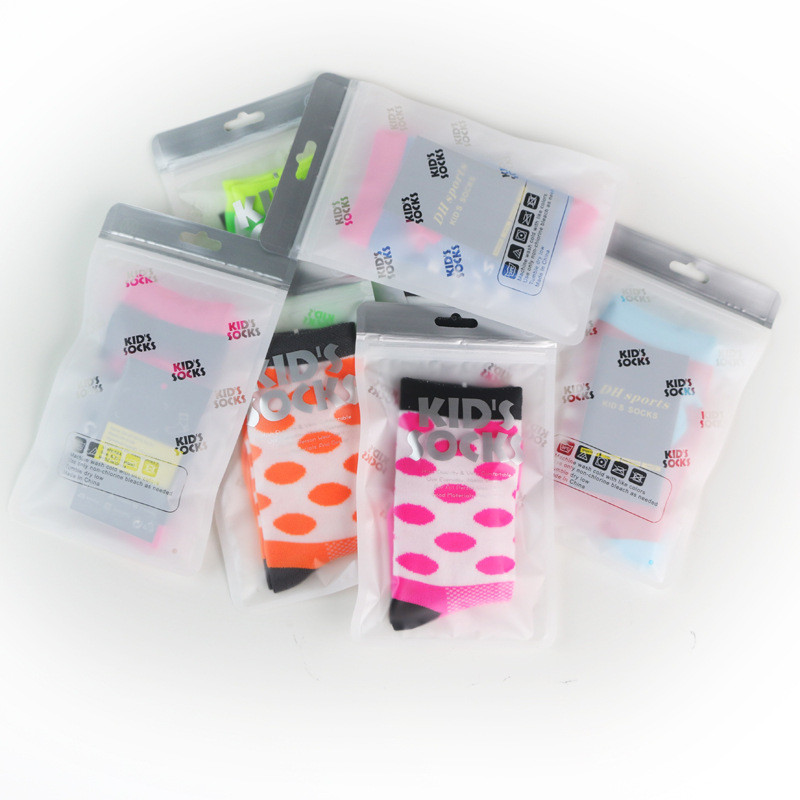 3–6-aastastele lastele mõeldud spordisokid, pikad sukad, kompressioonrattasokid, laste välijalgrattasokid, igaks hooajaks