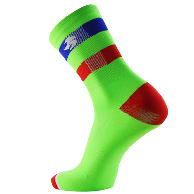 Kiváló minőségű Professzionális márkájú Sport Socks Unisex Cycling Socks gyorsszáraz országúti kerékpáros zokni