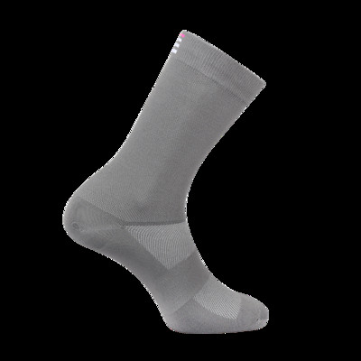 Bmambas Kvaliteetsed Professionaalse kaubamärgi spordisokid Hingavad maanteerattasokid Välispordi Võidusõidu Jalgrattasokid 18 värvi