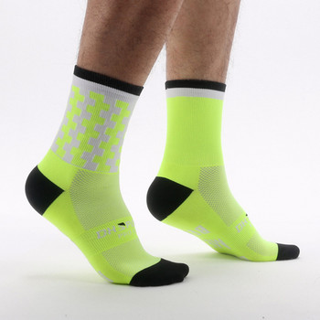 3 чифта цветни асиметрични спортни чорапи Носени потни чорапи за колоездене Колоездене Бягане Футбол Баскетбол Спорт на открито