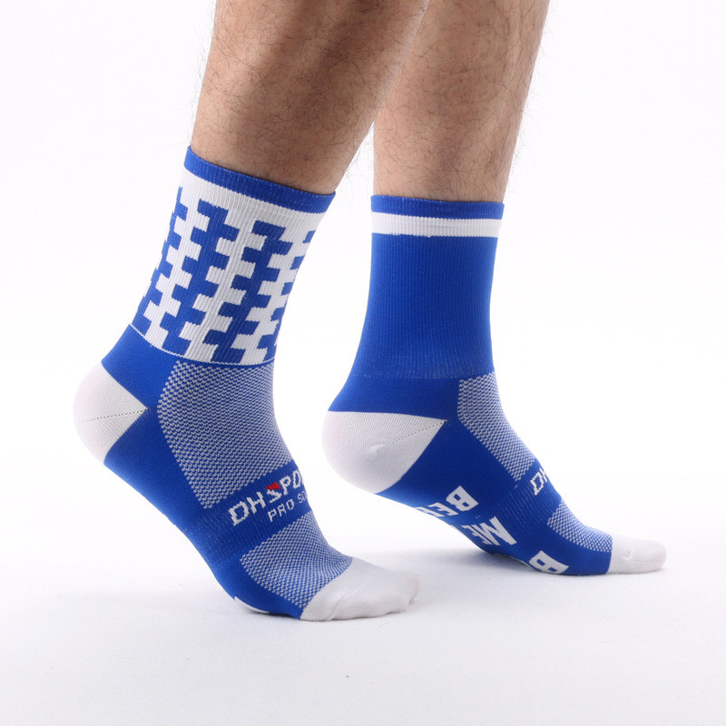 3 perechi de șosete sportive colorate cu asimetrie, purtabile pentru transpirație, șosete de ciclism, ciclism, alergare, fotbal, baschet, sporturi în aer liber