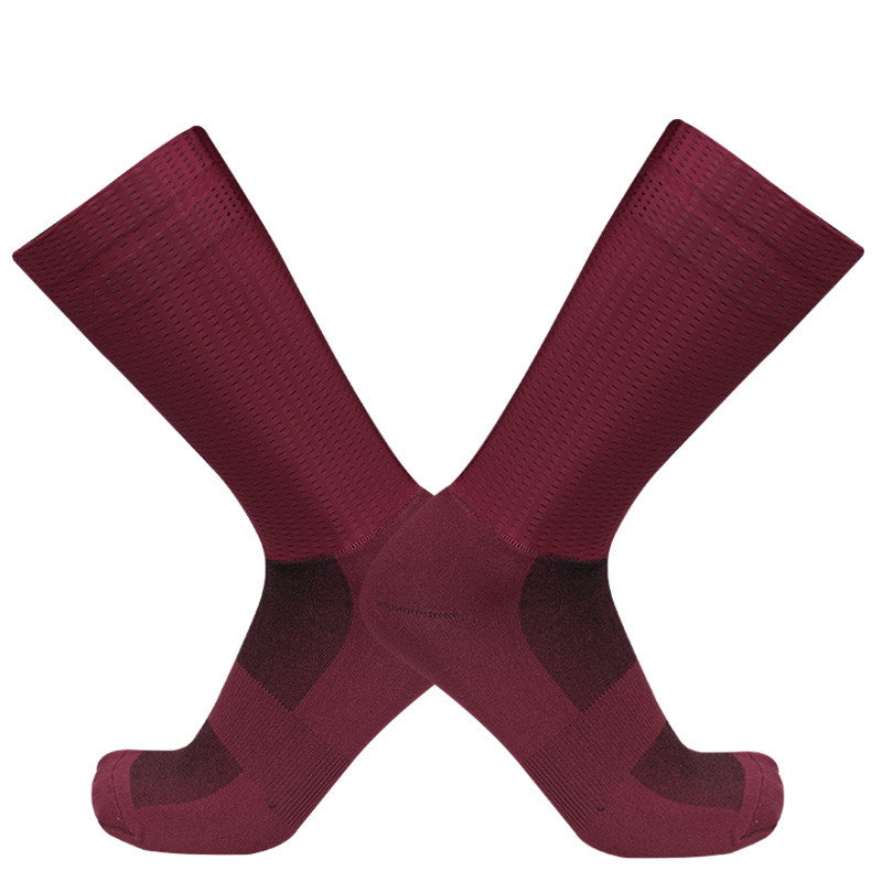 Uued rattasokid meestele naistele Calcetines Ciclismo Summer Aero Bike Team silikageeliga libisemiskindlad hingavad Pro Racing spordisokid