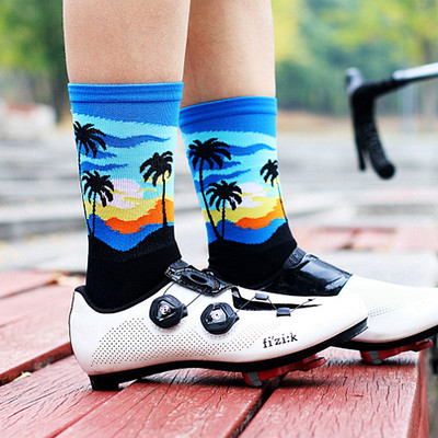 Тропически кокосови спортни ежедневни велосипедни дишащи абсорбиращи потта модерни чорапи до средата на прасеца за мъже и жени