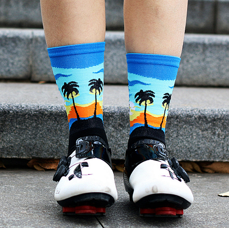 Trópusi kókuszdió sportok alkalmi kerékpározás, légáteresztő, izzadságelnyelő, lábszárközépig érő, divatos zokni férfiaknak és nőknek