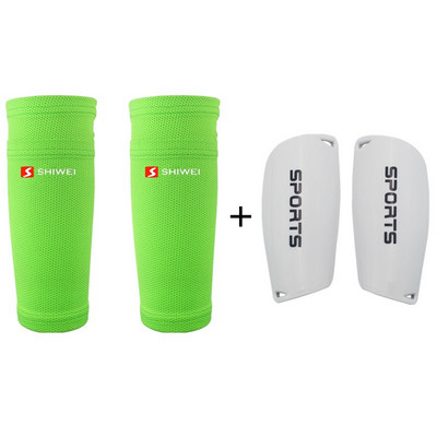 1 paar jalgpalli kaitsvaid sokke, millel on tasku jalgpalli jaoks säärekaitsmed säärevarrukad toetavad säärekaitset täiskasvanutele