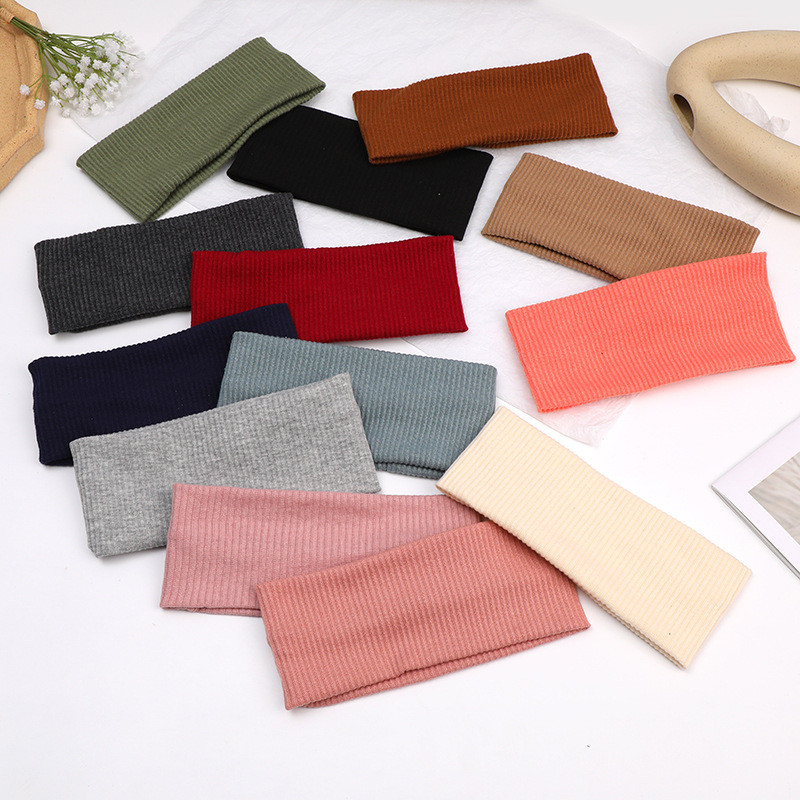 Bandă de transpirație de modă din bumbac tricotată Bandă de păr cu boruri late Banda elastică pentru sport pentru yoga Bandă pentru cap Bandă de păr simplă de culoare pură Femeii