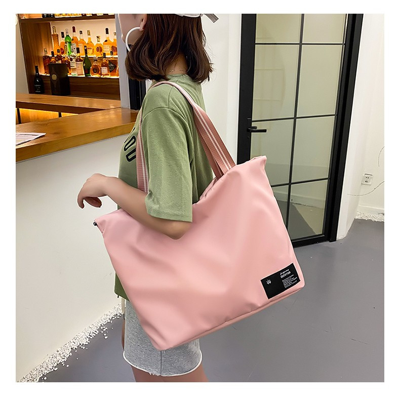 Divat Női Tornaterem Sporttáska Zsinóros táskák Fitness Tote Kézitáska Oxford kültéri vízálló hétvégi utazótáska Női jógatáska