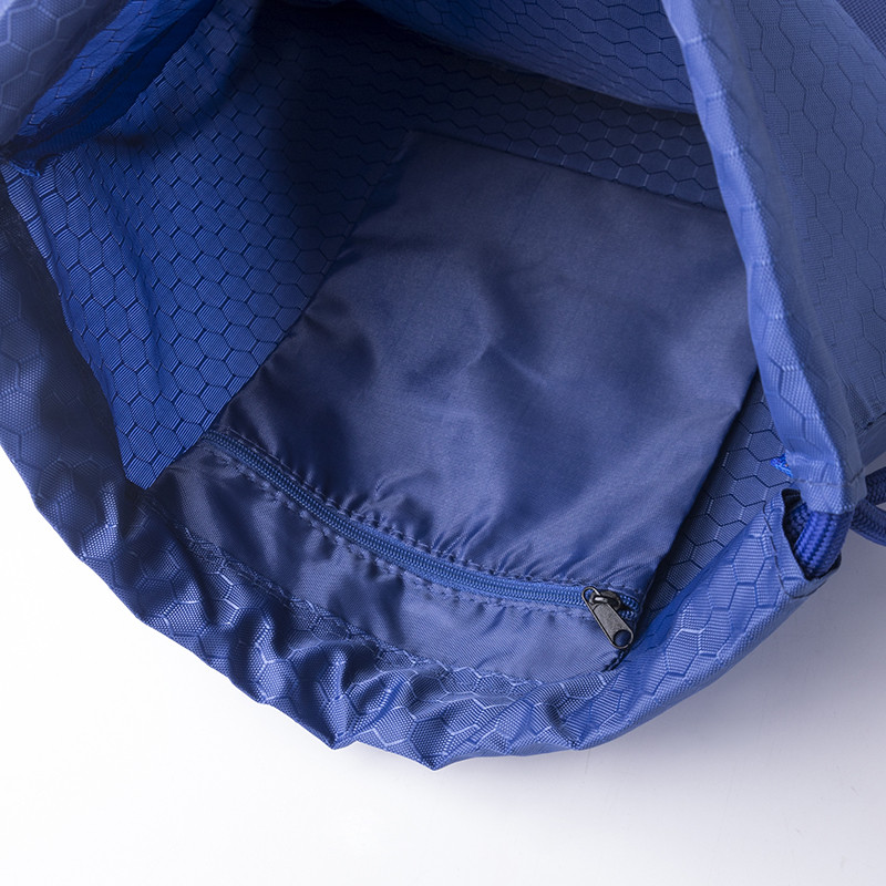 Összehajtható húzózsinóros hátizsák Fitnesz tornazsák kültéri utazás kemping túrázás hátizsák nylon több zsebes sport hátizsák