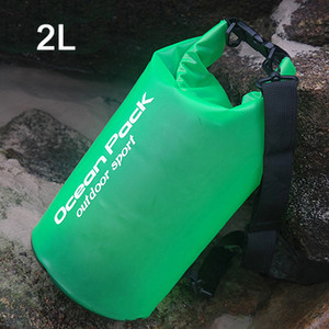 Veekindel kuivkott poolläbipaistev välitingimustes kasutatav spordikott rannakanuusõiduks, süstaks, parvetamiseks paadisõiduks, kalastamiseks matkamiseks, telkimiseks