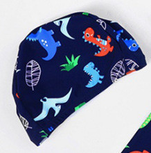 Nyomtatott úszósapka textil fejfedő gyermekkényelmes fülvédők, fiúk és lányok meleg tavaszi sportfelszerelések gyerekeknek