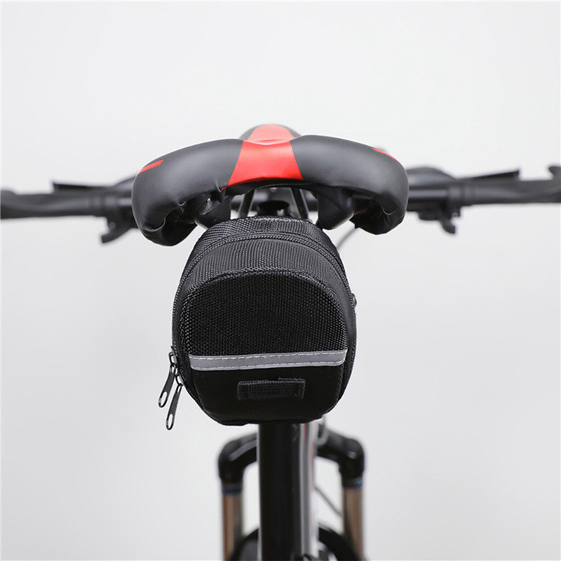 Geantă de nailon pentru biciclete Depozitare biciclete Echipament pentru biciclete Geantă de șa Scaun de ciclism Coada Geanta din spate Geantă Accesorii pentru șa Echipament de ciclism