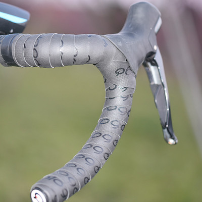 Нова лента за кормилото на шосеен велосипед 3 мм противоплъзгащ колан за ръкохватка Велосипедни ръкохватки Коркови ленти EVA ленти за колан Аксесоари за велосипеди