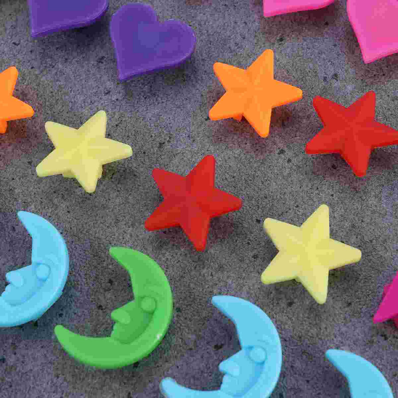 Kodarahelmed Jalgratta rataste kaunistused Jalgratta helendavad kodarad Klambrid Jalgrattasõidu ümmargused klambrid säravad tumedad tüdrukud poisid roosad plastikust lapsed