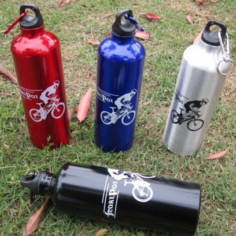 750 ml Sporturi portabile în aer liber Ciclism Drumeții Camping Din aliaj de aluminiu Capac rezistent la scurgeri Cantina de gimnastică Tumbler Sticlă de apă cu capac