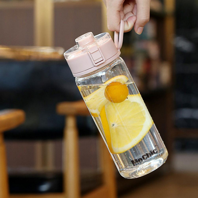 600 ml kaasaskantav spordiveepudel koos käepidemefiltriga, suletud lekkekindel käepärane tass, loominguline kingitus