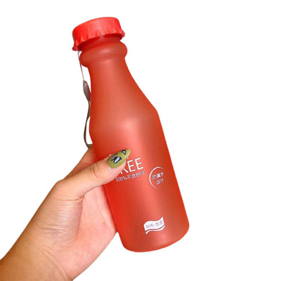 Forró, nagy űrtartalmú vizespohár lezárt, szivárgásmentes vízüveg hordozókötéllel Vízüveg forrásvíz üvegpalack fehér rózsaszín