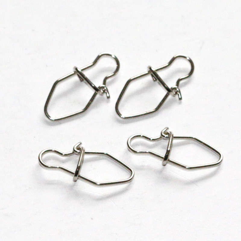 50db/tétel Gyémánt rozsdamentes acél forgatható csatlakozó tömör gyűrűk biztonsági pattintók erős húzású gyorskapcsos rögzítőcsap horgásztartozékok