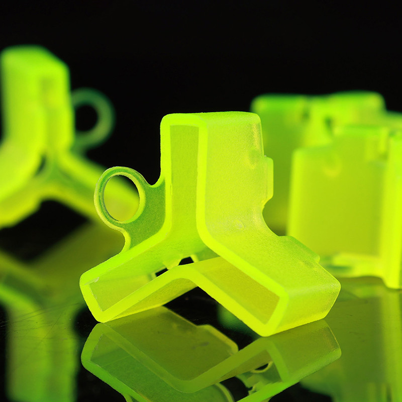 50 db/doboz Könnyű kiegészítők résekkel, ujjakkal Szerszám Tartós védősapkák Horogkihorgas fedő Biztonsági Treble Fish Tool