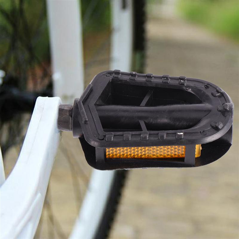 1 pár ultrakönnyű kerékpár pedál gyerekeknek csúszásgátló gumi pedál Biztonsági gyermek kerékpárpedál (fekete)