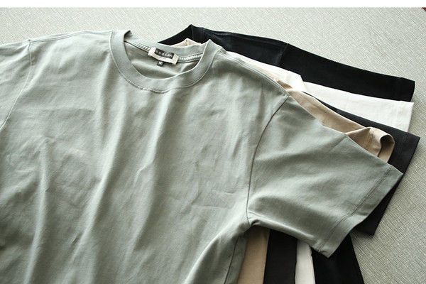 Tricou bărbătesc cu mânecă scurtă transparent