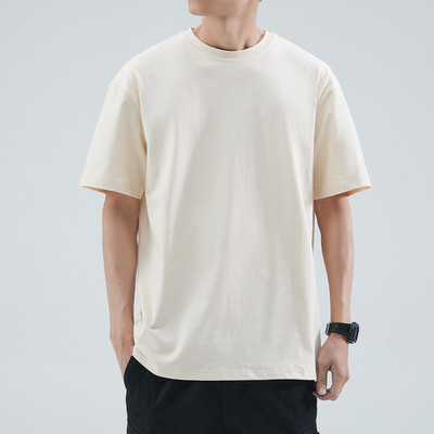 Muška majica očišćena