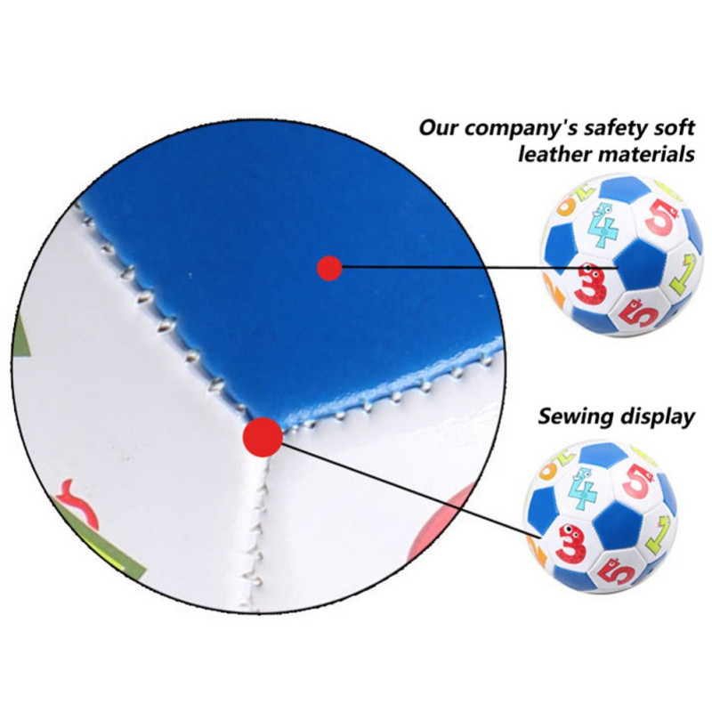 Siseruumides õues mängimine armsa multifilmi mustriga sport jalgpall, laste jalgpallipall