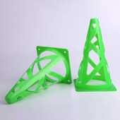 Αθλητικός κώνος Ανθεκτικό στην τριβή Κοίλο Σχέδιο Τετράγωνο πάτο 23cm Πινακίδα προπόνησης ποδοσφαίρου Κάδος προπόνησης αξεσουάρ