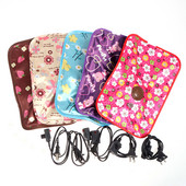 Taaslaetav elektriline kuumaveekott Käekõhu soojendaja soojenduskott talviste plahvatuskindlate kaasaskantavate kuumaveekottide jaoks