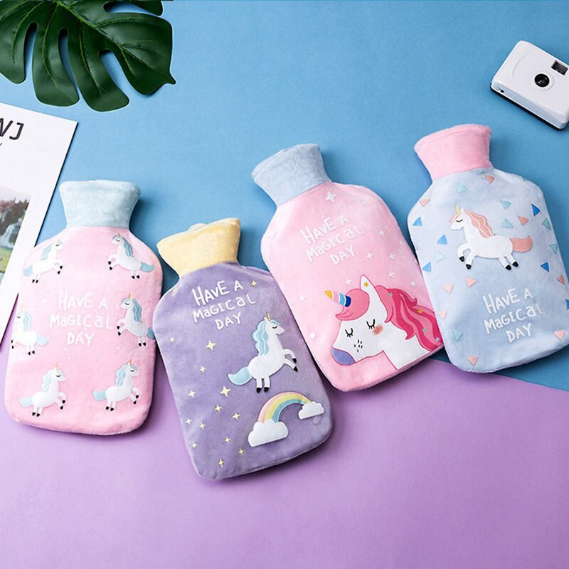 Egyszarvú rajzfilm hordozható melegvizes táska természetes gumi vízbefecskendezéses aranyos mini melegvizes palack nőknek