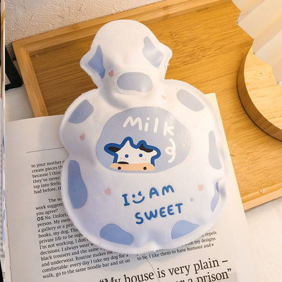 300 ml kaasaskantav mini kätesoojendaja silikoonist veesüstiga kuumaveekott Kawaii termospudel menstruatsiooni soe kõhusoojuspakk