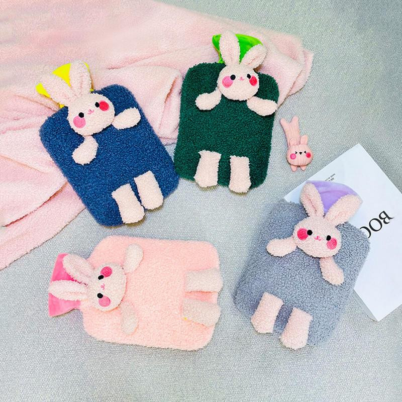 Pungă cu apă caldă pentru iarnă Pungă cu apă caldă de 1 litru cu design iepuraș de pluș Pachet portabil cu apă pentru compresă caldă și rece