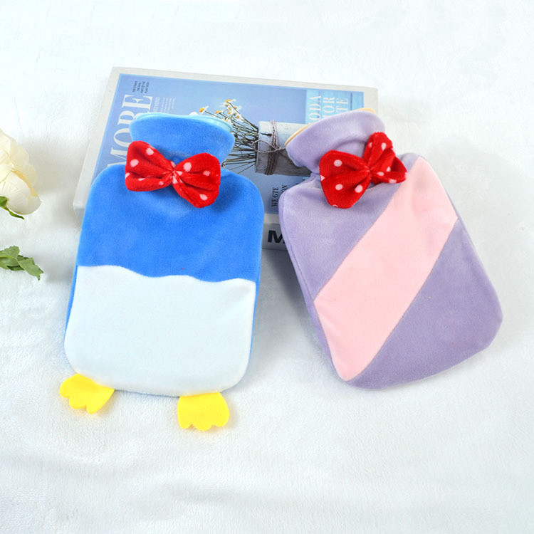 Népszerű plüss vízinjekciós melegvizes táska rajzfilm Aranyos melegvizes táska Fiziológiai meleg kézmeleg gyomortáska