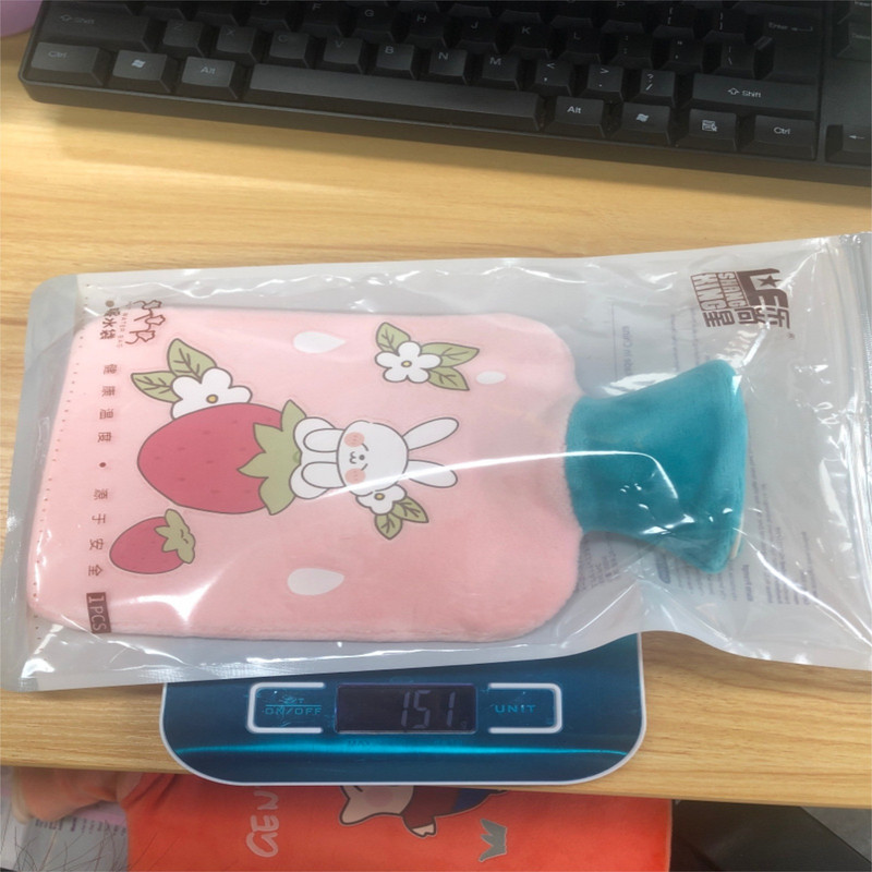 Sticlă de apă caldă Sticlă de apă caldă reîncărcabilă Sticlă portabilă de apă caldă Sticlă mică de PVC rezistentă la explozie (500 ml) tp