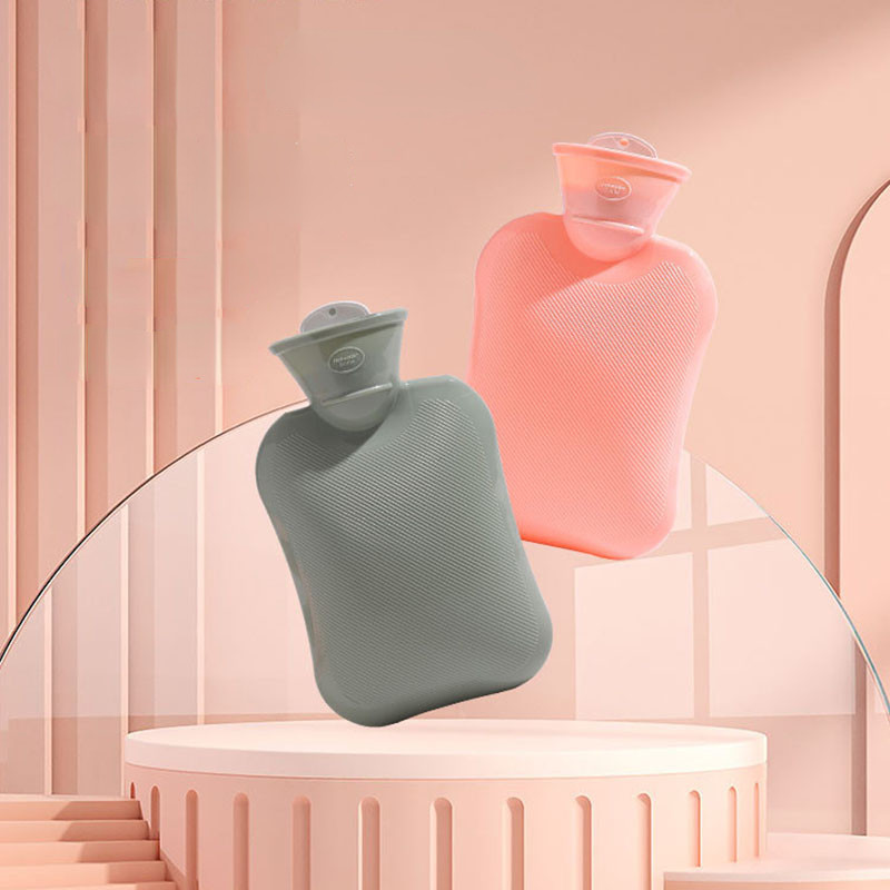 Armas koomiksitikandid Palus moekas kummist kuumaveekott naistele soojadele kätele Plahvatuskindel kätesoojendaja tudengitalv