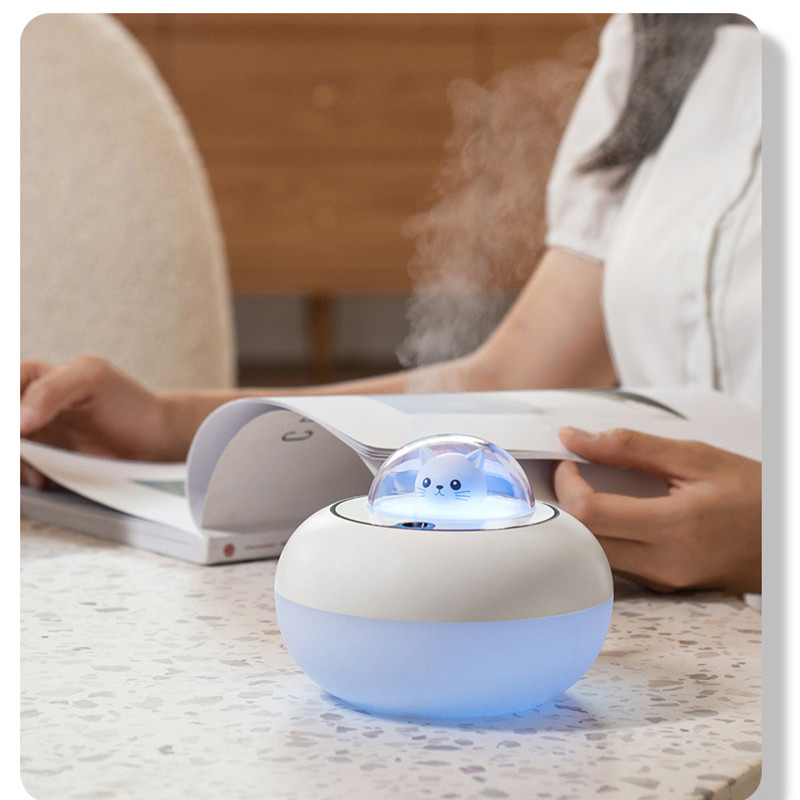Cute Pet Mini Humidifier USB Diffuser Colorful Night Light Atomizer Home Υπνοδωμάτιο Mute Small Fog Maker Desktop δώρο
