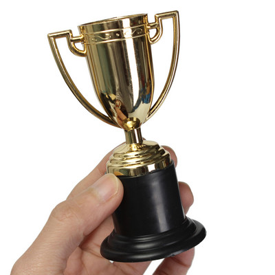 10 см мини трофей трофеи злато сребро футбол футбол купа трофеи за спортни събития партита рождени дни детски парти пълнител подарък