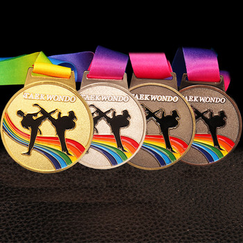 три цвята цинкова сплав таекуондо медал спортни състезания училищен спортен медал спорт златен сребърен бронзов медал безплатен печат