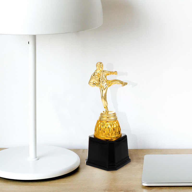 Metalni model Sportski trofej Nogometni darovi za djecu Trofeji pobjednika Dječje sportske igračke Sportski pokloni za zabave Poklon za trčanje Dječji trofej
