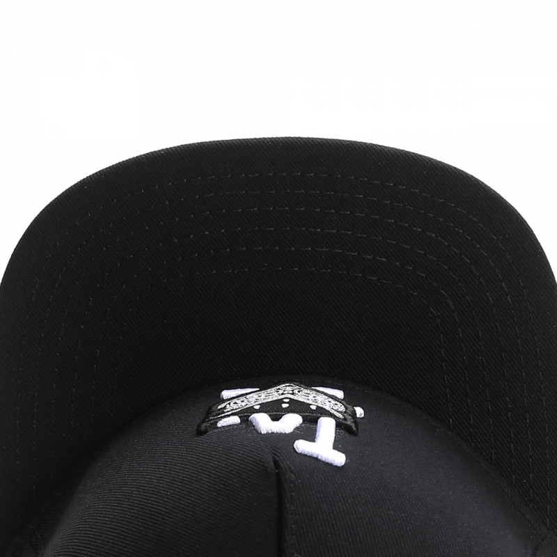 Új divatos baseballsapka Férfi Cool Hip Hop Sapkák Felnőtt Lapos Peak Letter Személyre szabott hímzett snapback sapkák Férfi Női Gorra